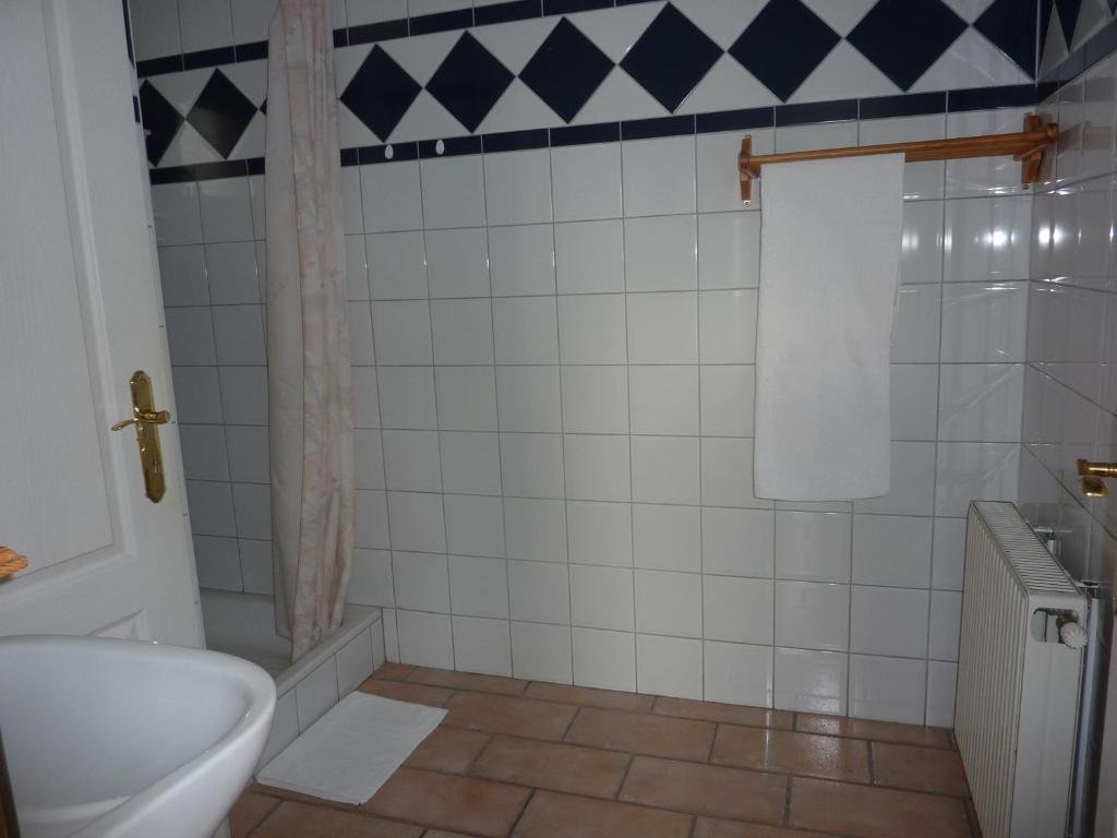 Fészek Apartmanház Vonyarcvashegy Exterior foto